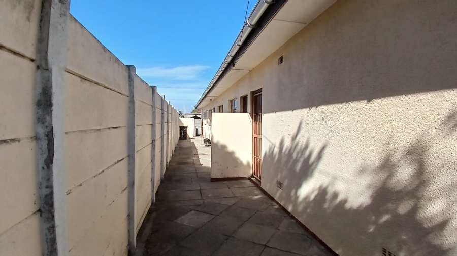 To Let 3 Bedroom Property for Rent in Townsend Estate Western Cape